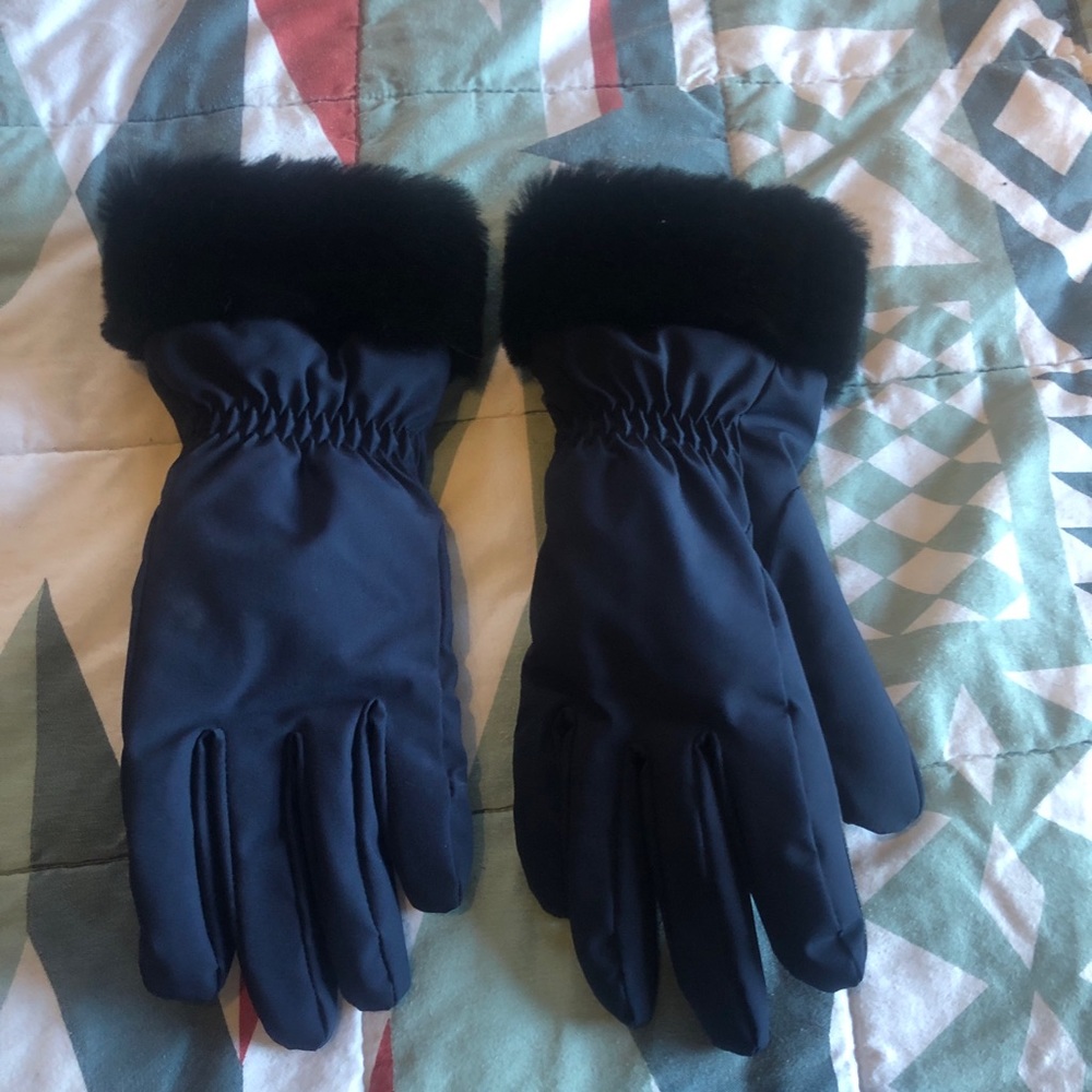 UGG Gloves